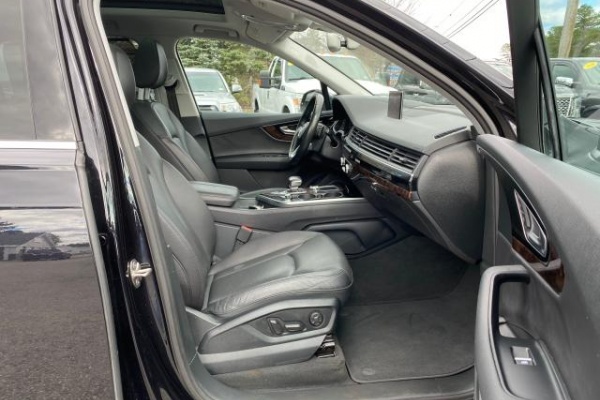 фото Audi Q7 PRESTIGE