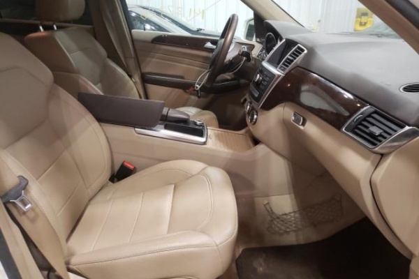 фото Mercedes-Benz ML 350 4MATIC