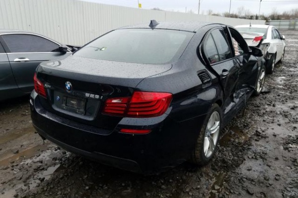 фото BMW 528 XI