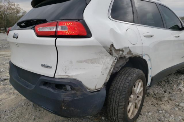 фото JEEP CHEROKEE LATITUDE