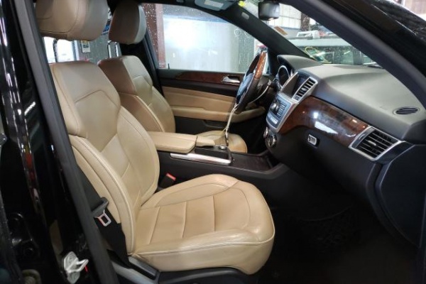 фото Mercedes-Benz ML 350 4MATIC