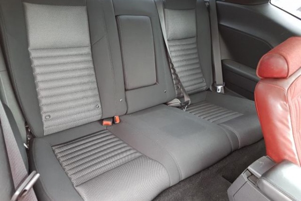 фото Dodge Challenger SXT