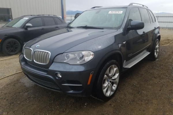 фото BMW X5 XDRIVE50I