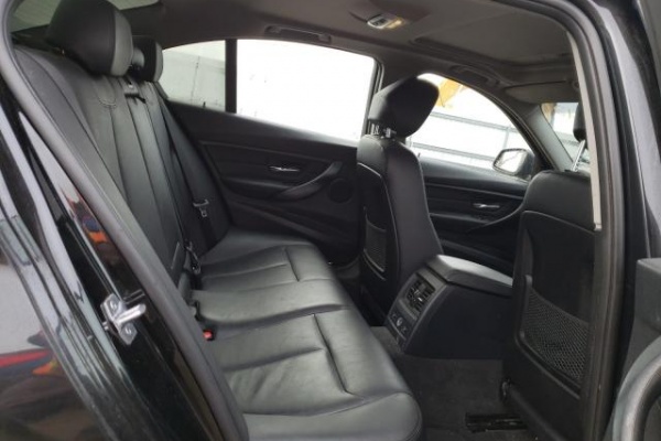 фото BMW 328 XI SULEV