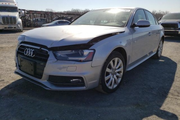 фото Audi A4 Premium