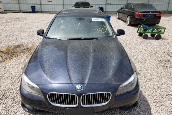 фото BMW 528 XI