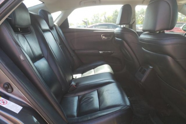 фото Toyota AVALON HYBRID