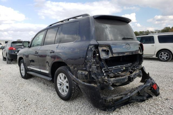 фото TOYOTA LAND CRUISER PRADO