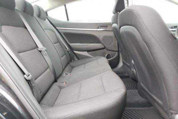 фото Hyundai Elantra SEL
