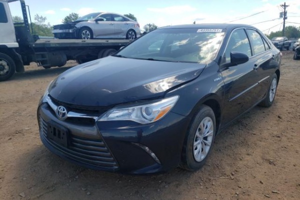 фото Toyota Camry HYBRID