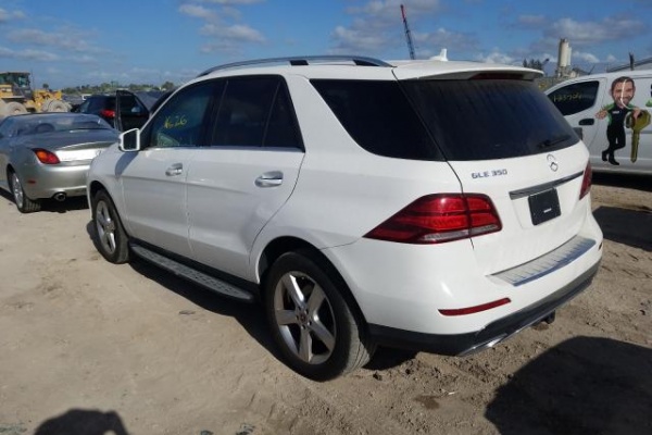 фото Mercedes-Benz GLE 350