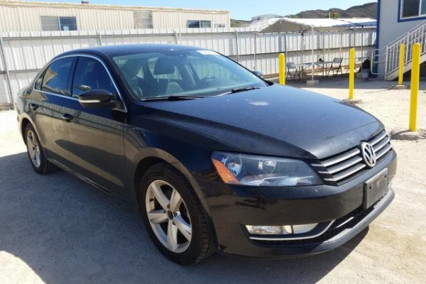 фото Volkswagen Passat S
