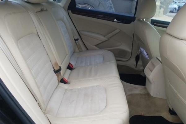 фото Volkswagen Passat SEL