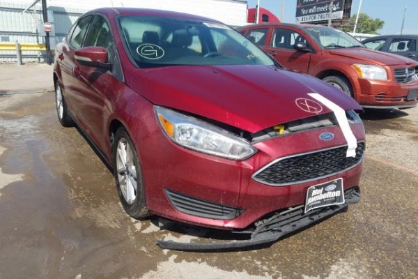 фото Ford Focus SE