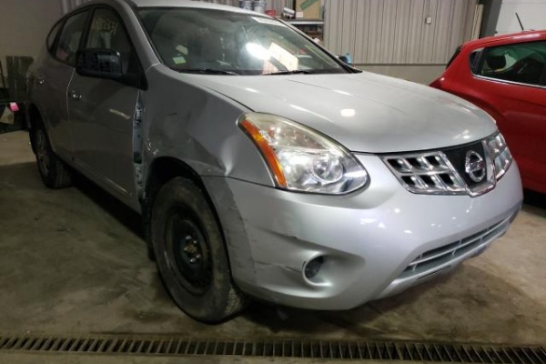 фото Nissan Rogue S