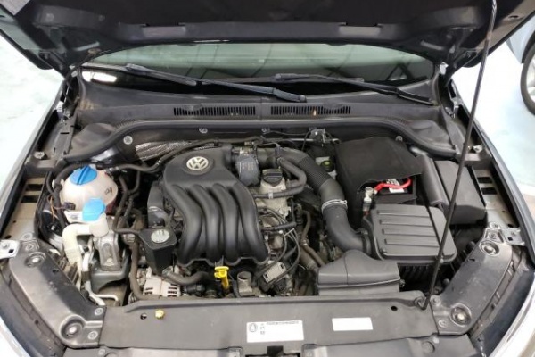 фото Volkswagen Jetta base