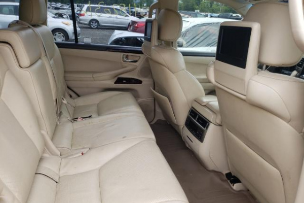 фото LEXUS LX 570