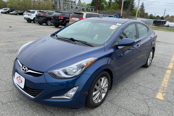 фото Hyundai Elantra SE