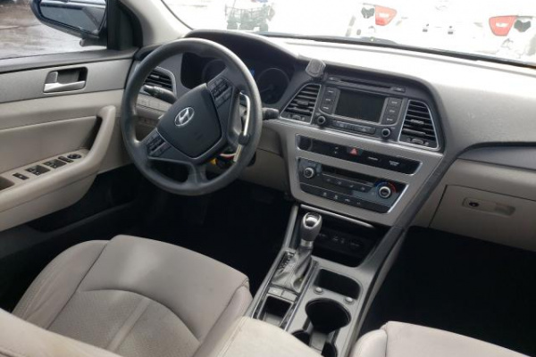 фото HYUNDAI SONATA