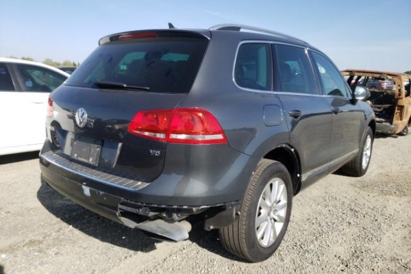 фото Volkswagen TOUAREG V6
