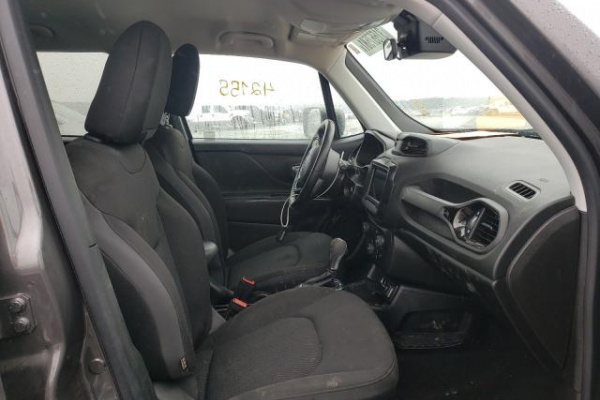 фото JEEP RENEGADE LATITUDE