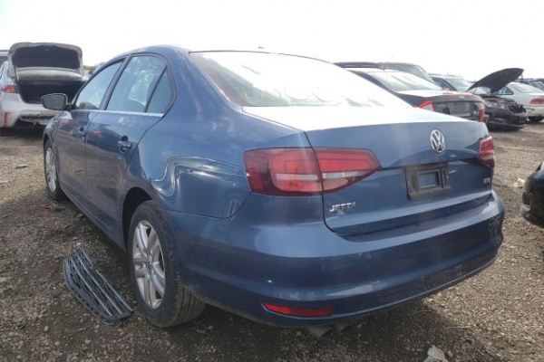 фото Volkswagen Jetta S