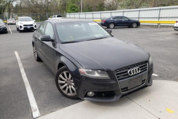 фото Audi A4 Premium