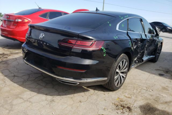 фото Volkswagen ARTEON SE