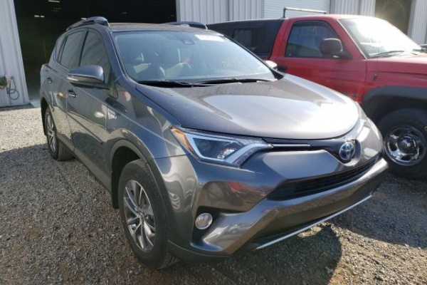 фото Toyota RAV4 HV LE