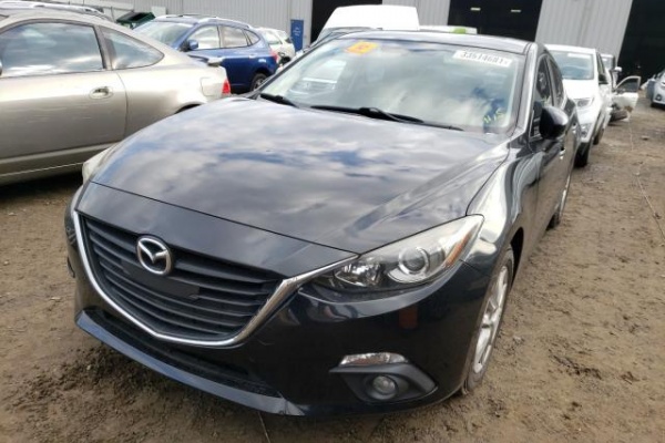 фото Mazda 3 GRAND TOURING