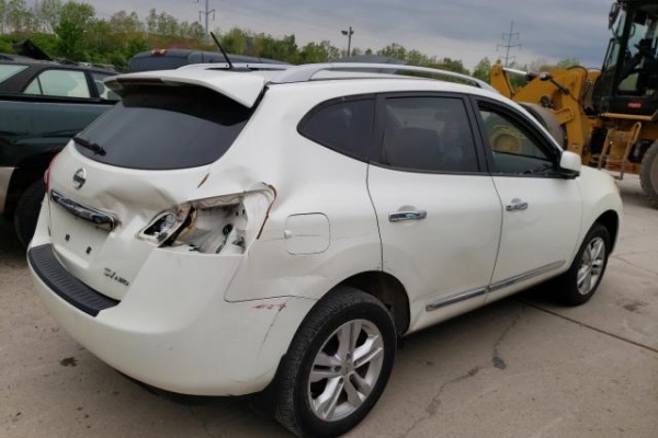 фото Nissan Rogue S