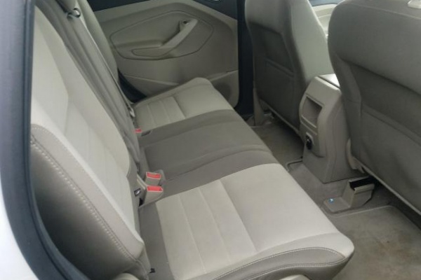 фото Ford Escape SE