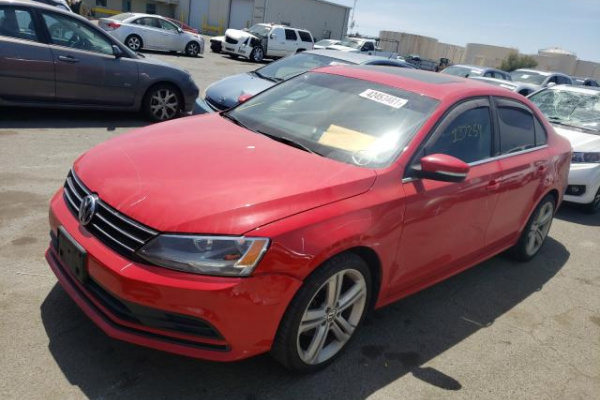 фото Volkswagen Jetta BASE