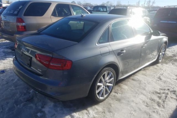 фото Audi A4 Premium Plus