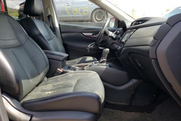 фото Nissan ROGUE S