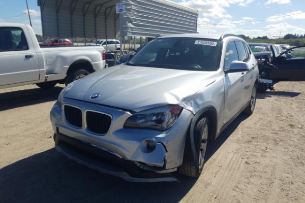 фото BMW X1 SDRIVE28I
