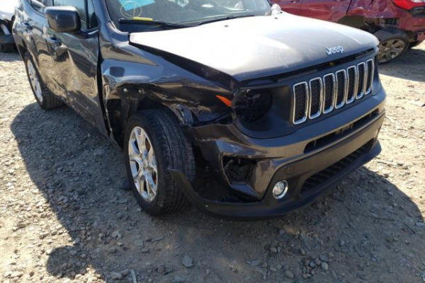 фото JEEP RENEGADE LATITUDE