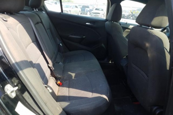 фото Chevrolet Cruze LT