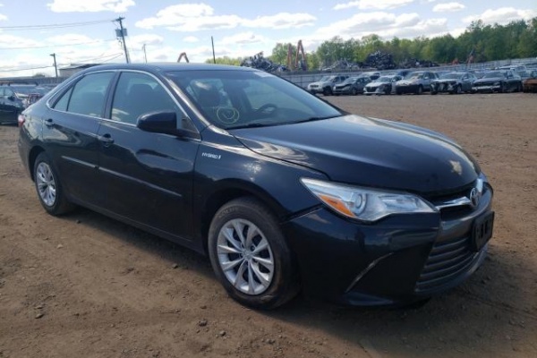 фото Toyota Camry HYBRID