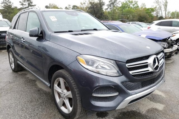 фото Mercedes-Benz GLE 350