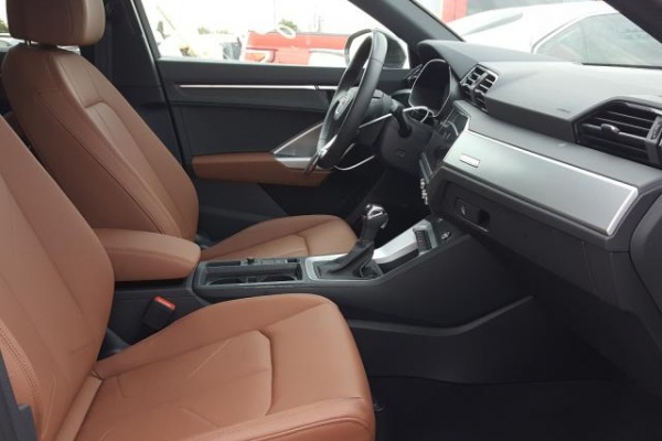 фото Audi Q3 PREMIUM S LINE