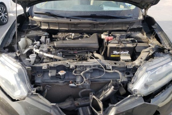 фото Nissan Rogue S