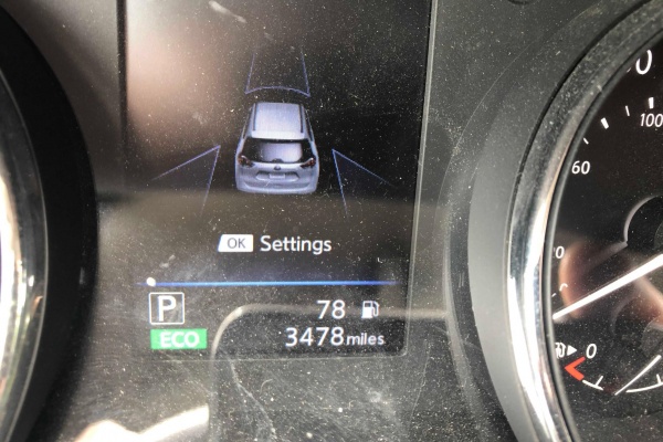 фото Nissan Rogue S