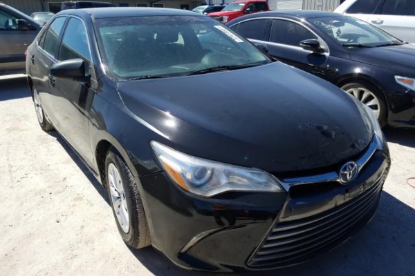 фото Toyota Camry HYBRID