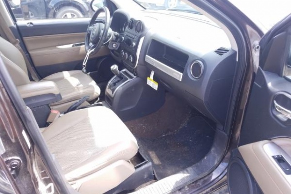 фото jeep  COMPASS LATITUDE