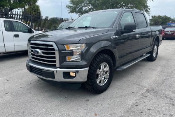 фото Ford F-150 SuperCrew