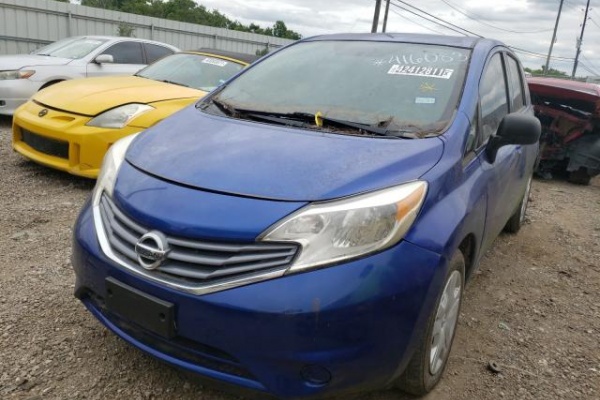 фото Nissan VERSA NOTE S