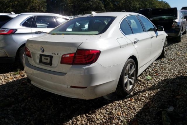 фото BMW 528 XI