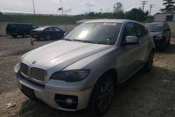 фото BMW X6 XDRIVE50I