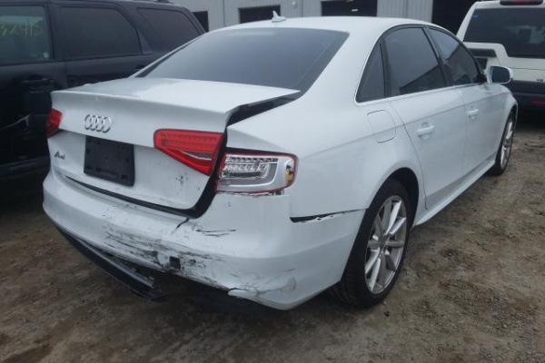 фото Audi A4 Premium